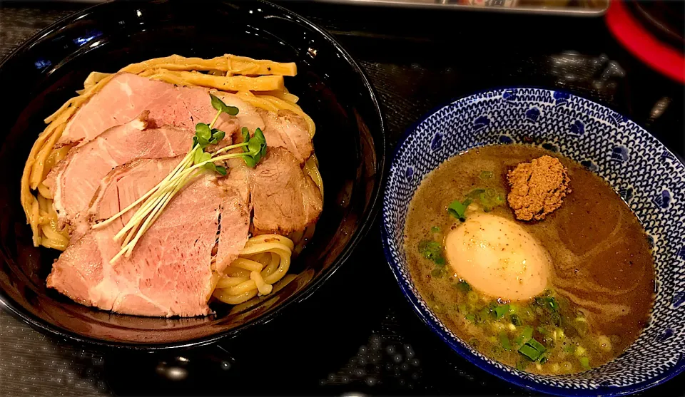 Snapdishの料理写真:特製濃厚魚介つけ麺|toshi,I🍴さん