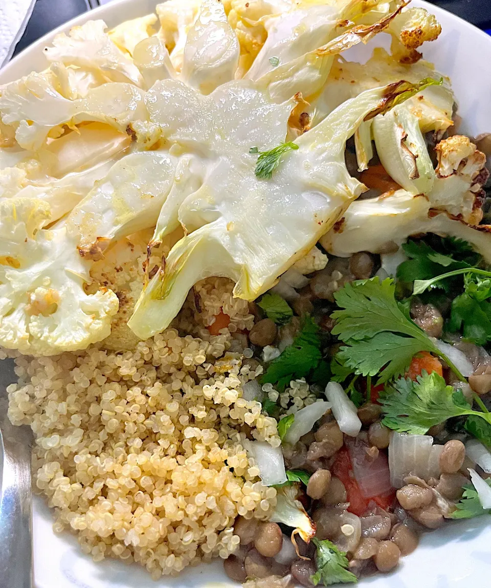 Roasted Cauliflower, Quinoa, and Sautéed Lentils 😍|🌺IAnneさん