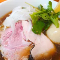 【夏季限定】
ラーメンいいかお
 冷やし醤油ラーメン(850円)
＋味玉 (100円)
@庚申塚1分
(赤羽からママチャリ28分)
22135