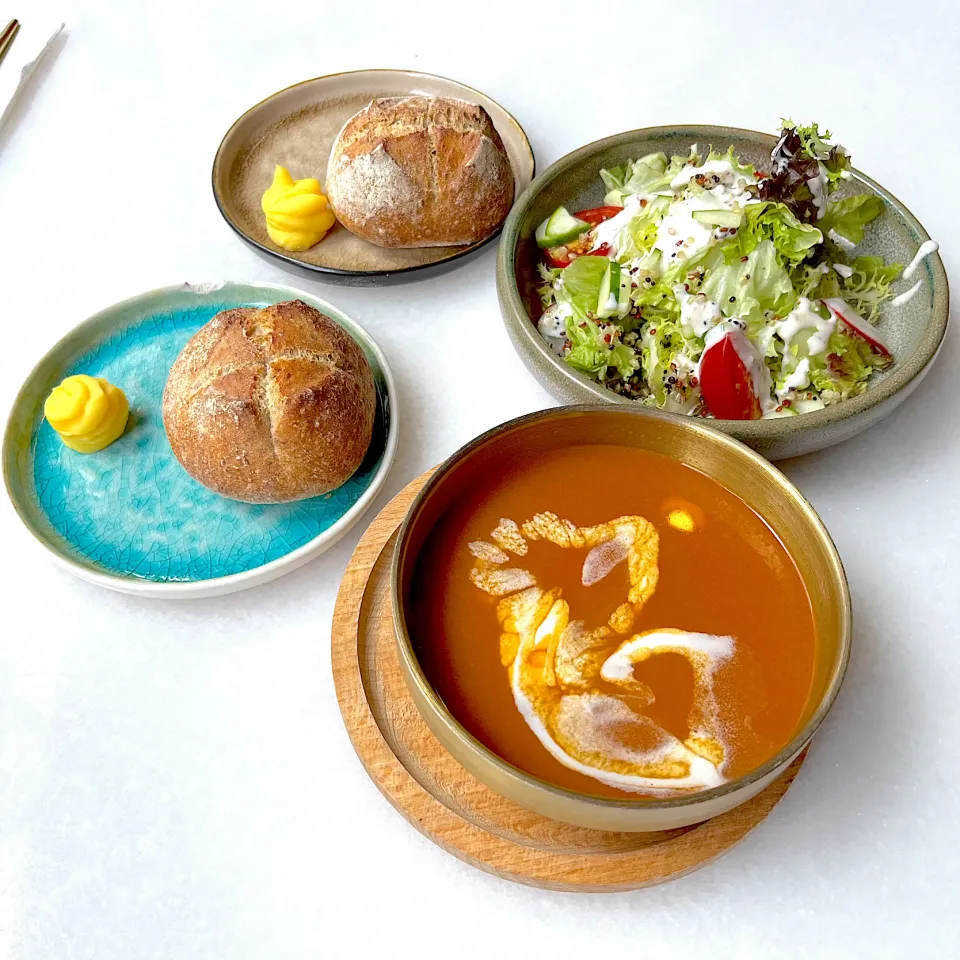 Lobster soup and Japanese salad|skyblueさん