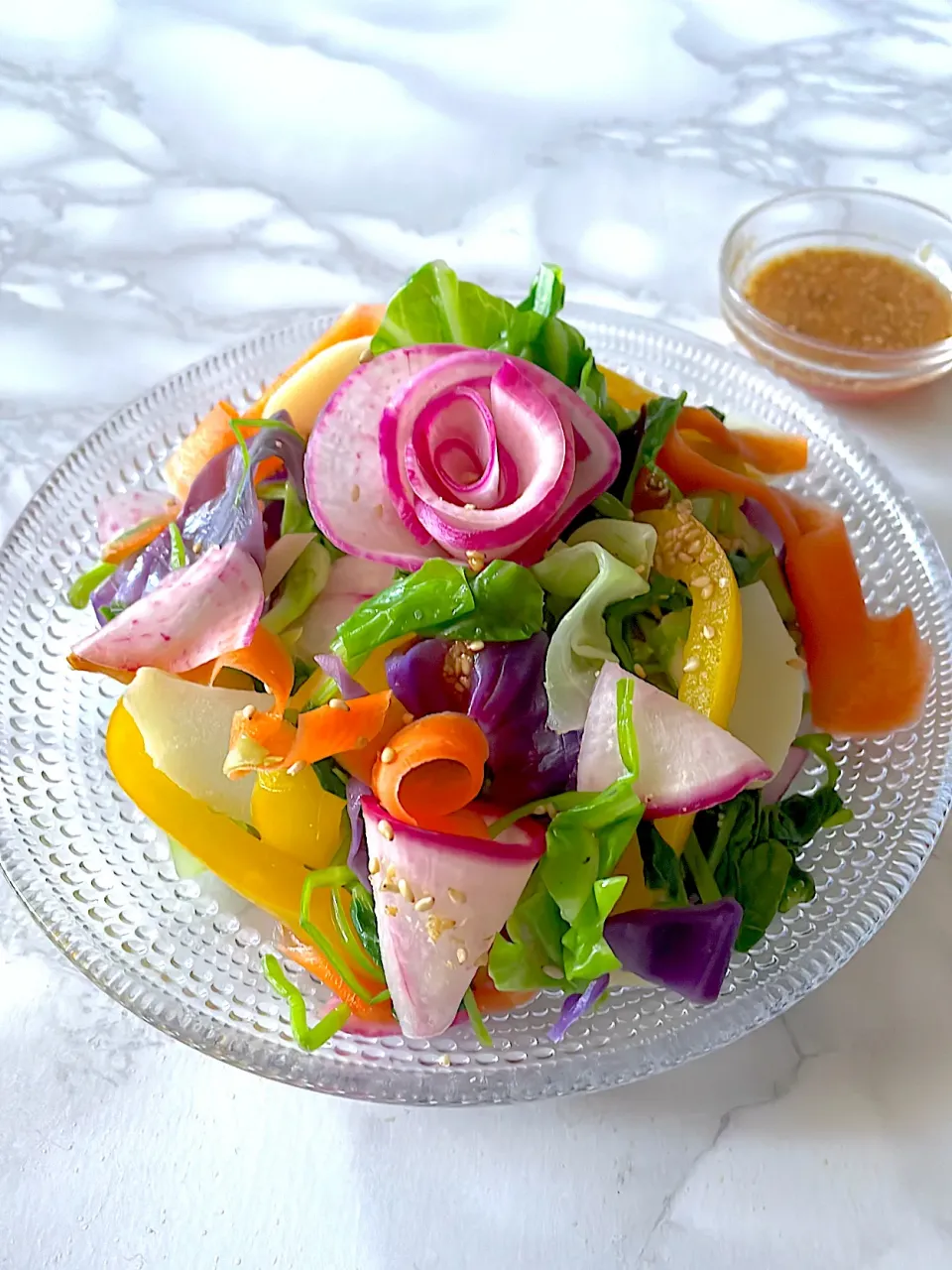 残り野菜で作る温野菜のごまサラダ🥗|とんちんさん