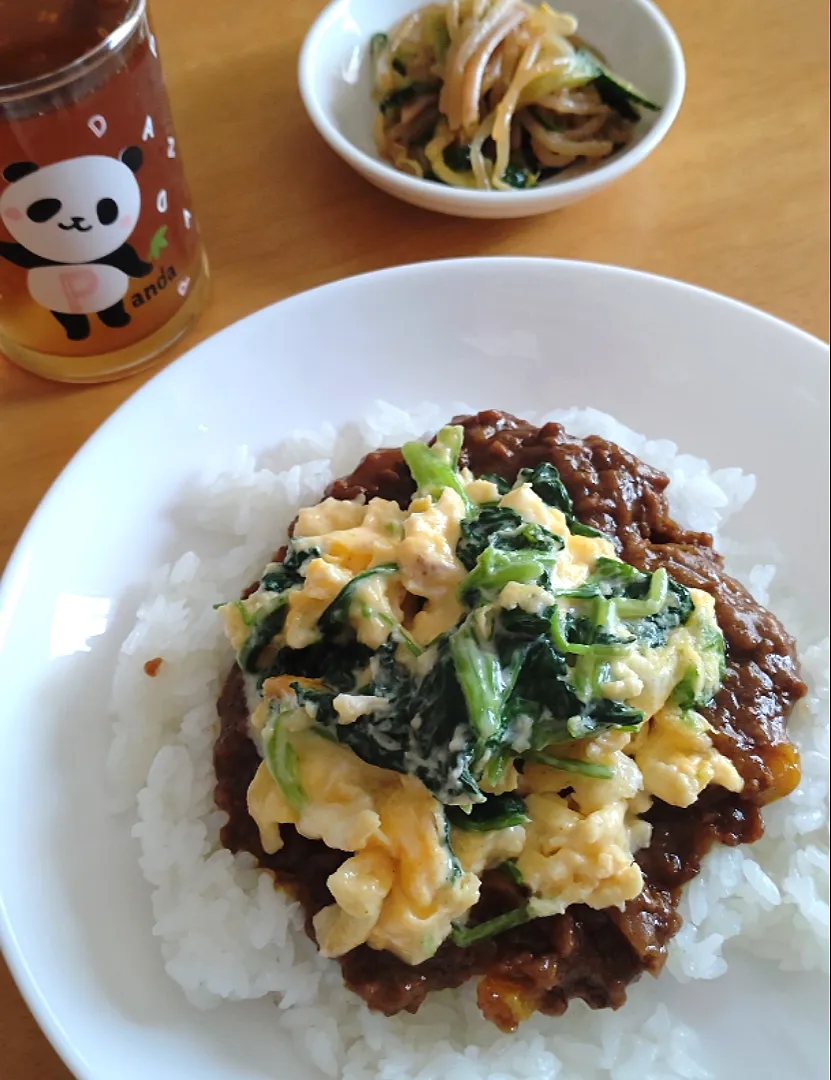 Snapdishの料理写真:お昼ごはん|しまだ ちえこさん