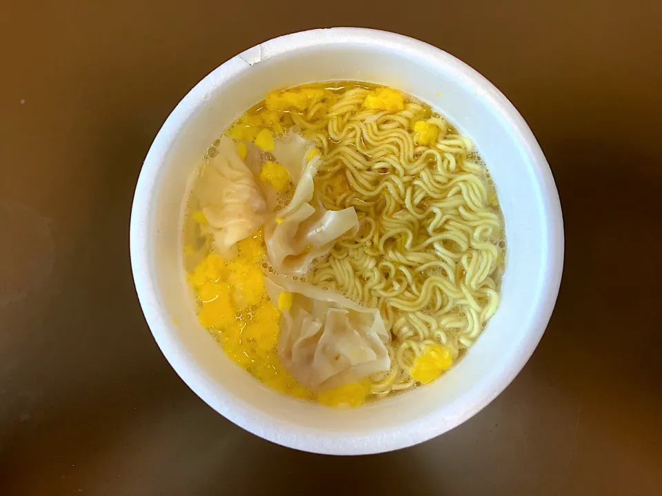 マルちゃん ワンタン麺 鶏だし塩そば|ばーさんさん