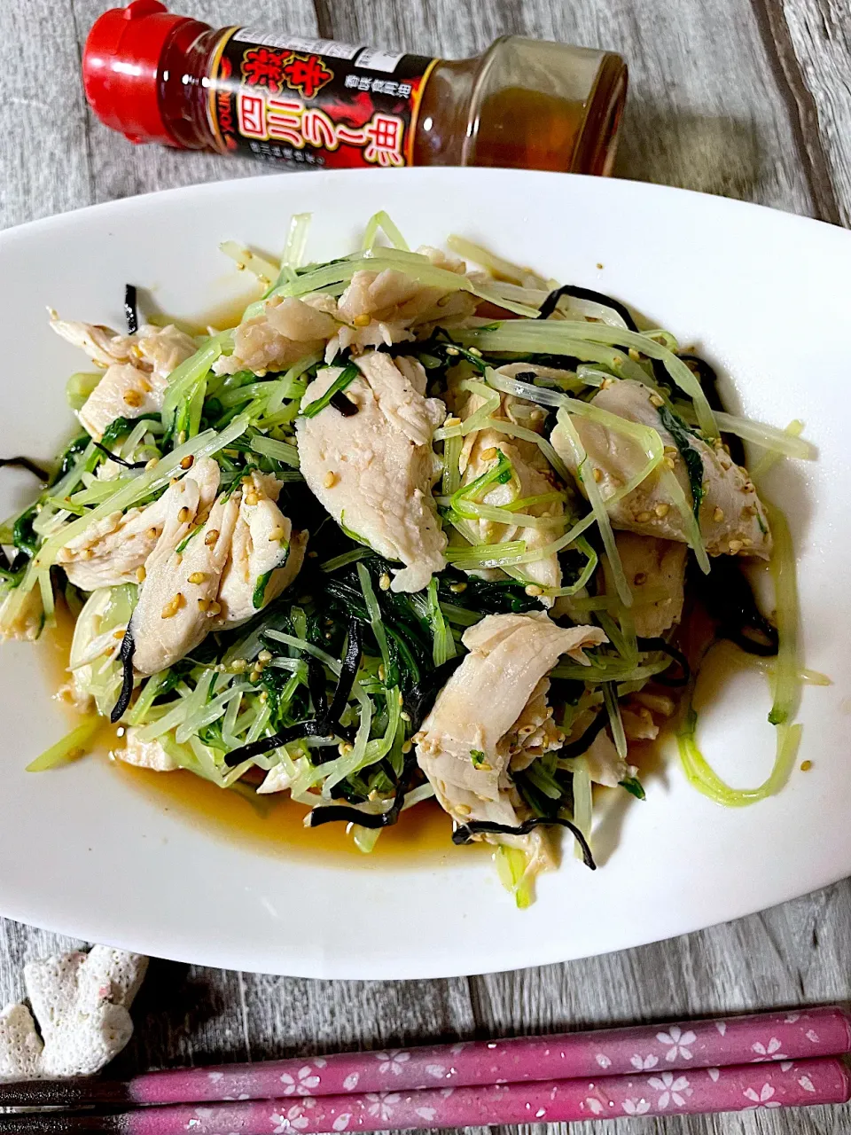 からあげビールさんの料理 【おうち居酒屋ごはん】ささみと水菜のヘルシー塩こんぶラーぽん和え|いっちゃんさん