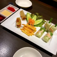 Snapdishの料理写真:Spring roll  🇻🇳 Vietnam cuisine|Food Gardenさん