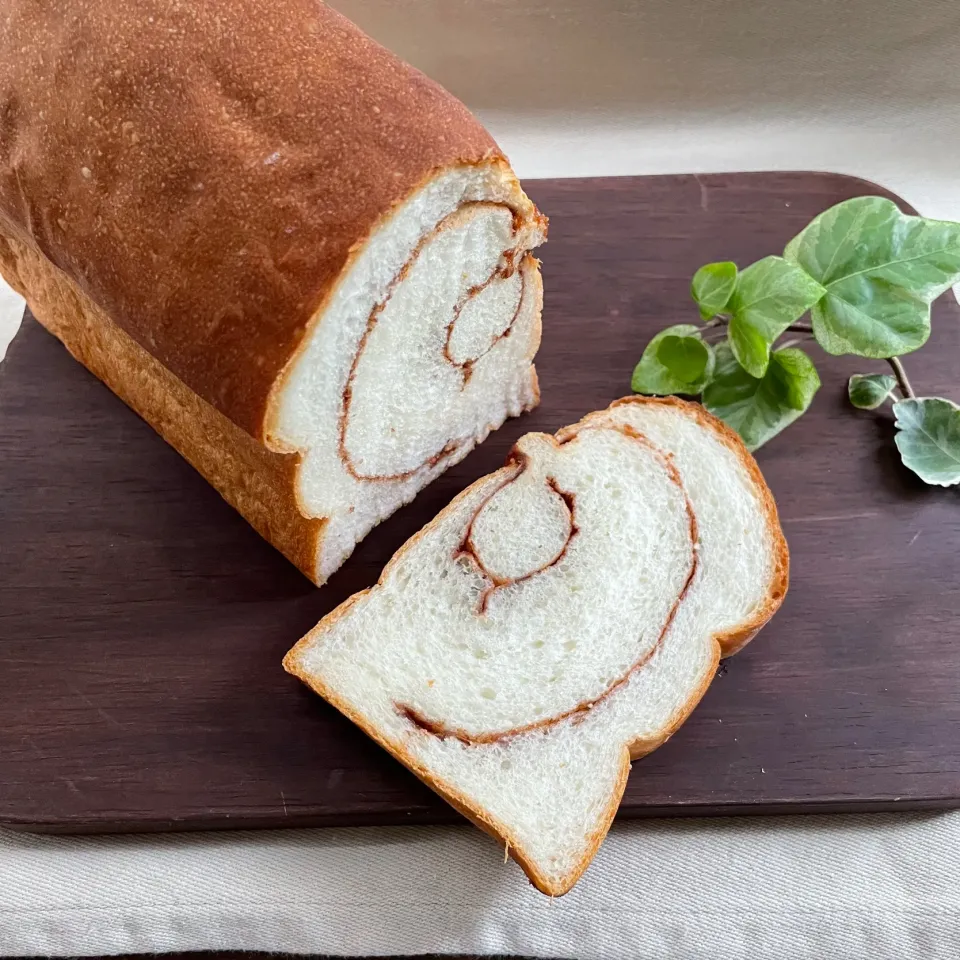 シナモンロール食パン|すと☺︎*☻さん