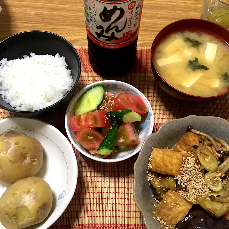 2022/06/27 茄子と厚揚げと茗荷 めんみ炒め、きゅうり&トマトわさびあえ、蒸しじゃが|kykyさん