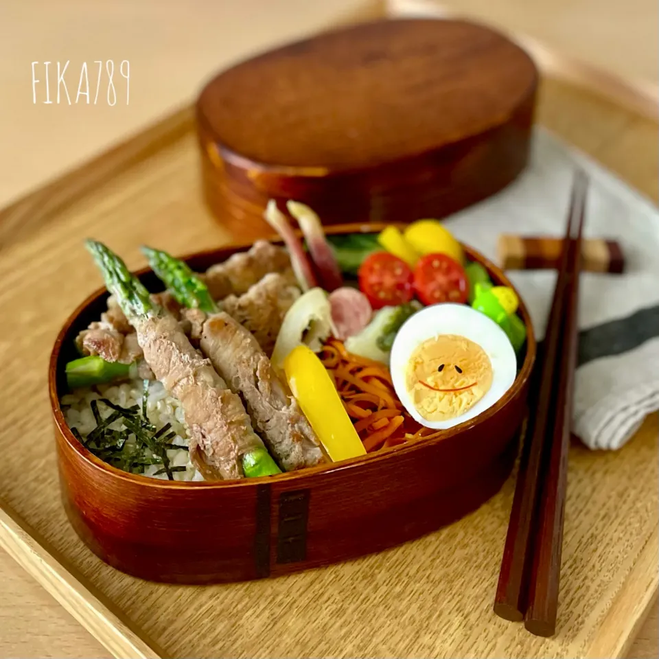 Snapdishの料理写真:野菜たっぷり　アスパラ肉巻き弁当|FIKA789さん