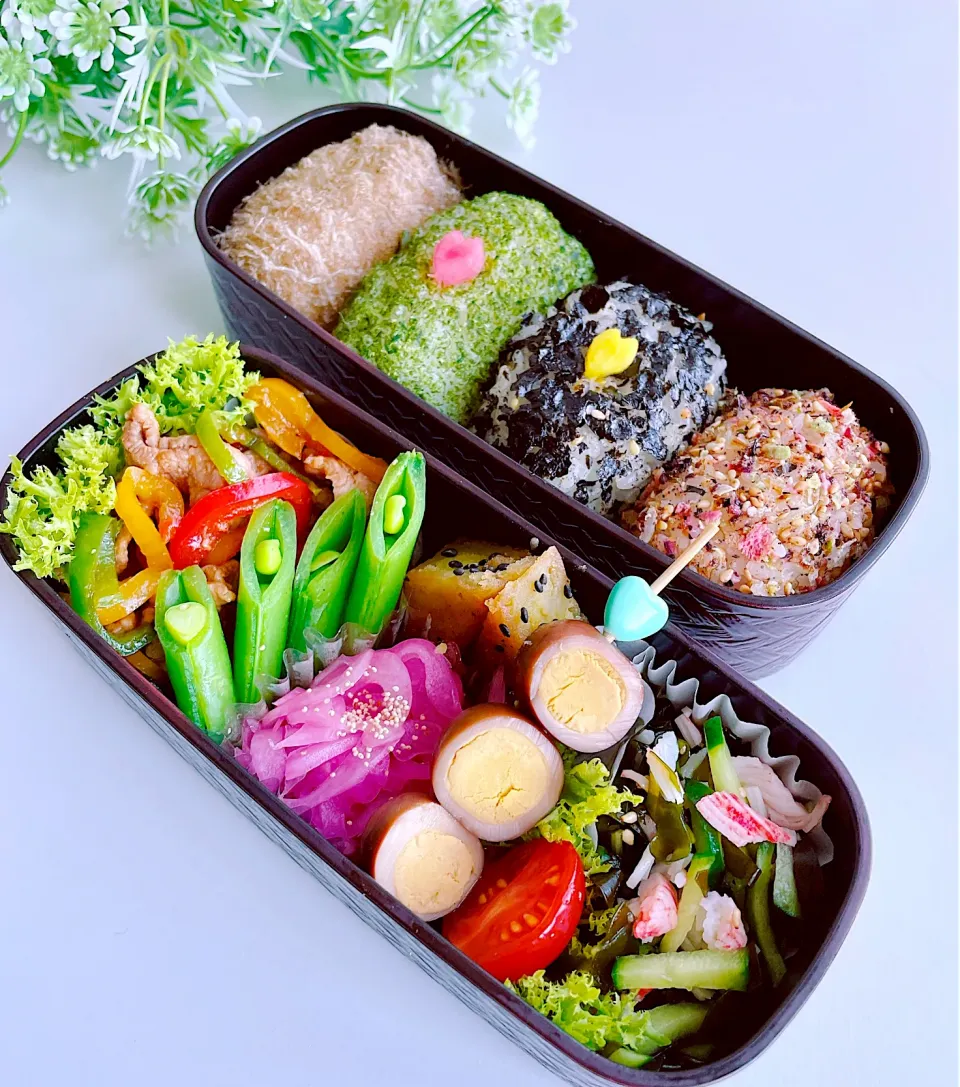 ✲月曜日《おにぎり弁当》|ちゃべさん