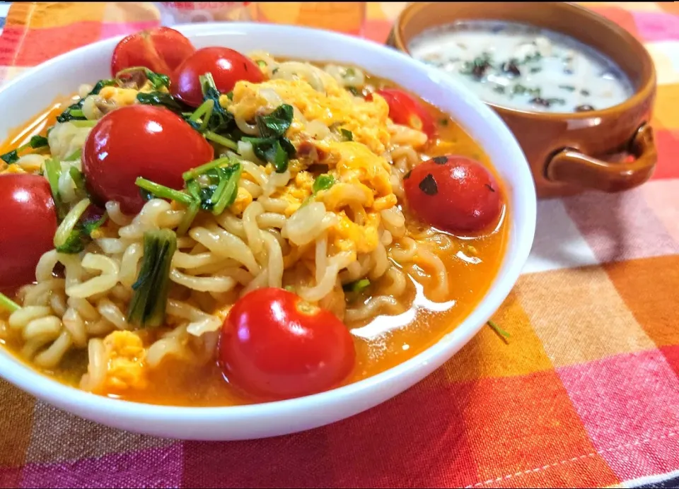 たまふわ辣~メン
とびだせきのこの盛🍄|マギーさん