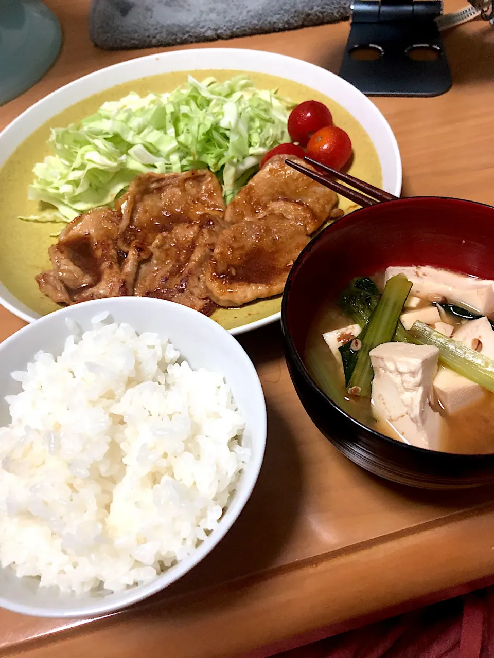 Snapdishの料理写真:生姜焼き定食！|黒蜜きなこさん