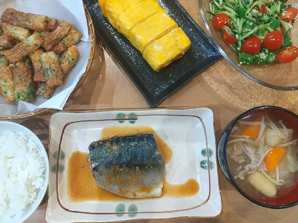 🍴さばの味噌煮
🍴明太子マヨだし巻き
🍴ちくわの磯辺揚げ
🍴きゅうりトマトオクラナムル
🍴豚汁|ゆかさん