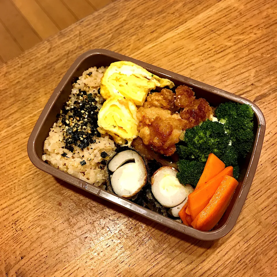 Snapdishの料理写真:予備校生息子弁当6月29日|hatabowwyomeさん