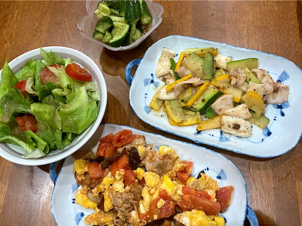 Snapdishの料理写真:今日も採れたて野菜で 晩ご飯|sakuramochiさん