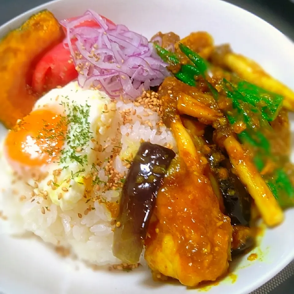 茄子とオクラ、
   鶏もも肉のカレー炒め～♪♪|砂糖味屋キッチンさん