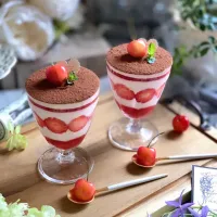 Snapdishの料理写真:いちごティラミスムース🍓