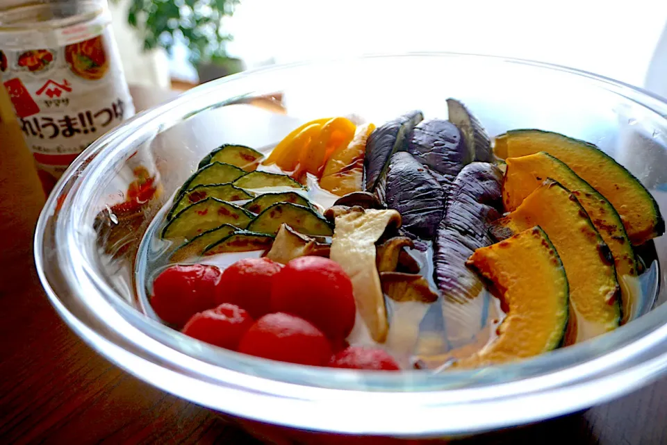 猛暑に食べたい。夏野菜のサッパリ焼き浸し|＊k＊さん