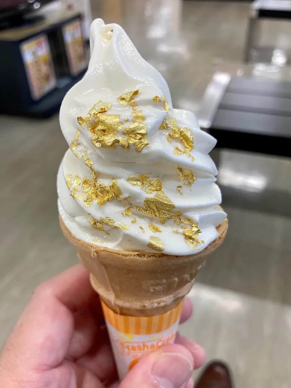 純金✨ソフトクリーム🍦|Kojiさん