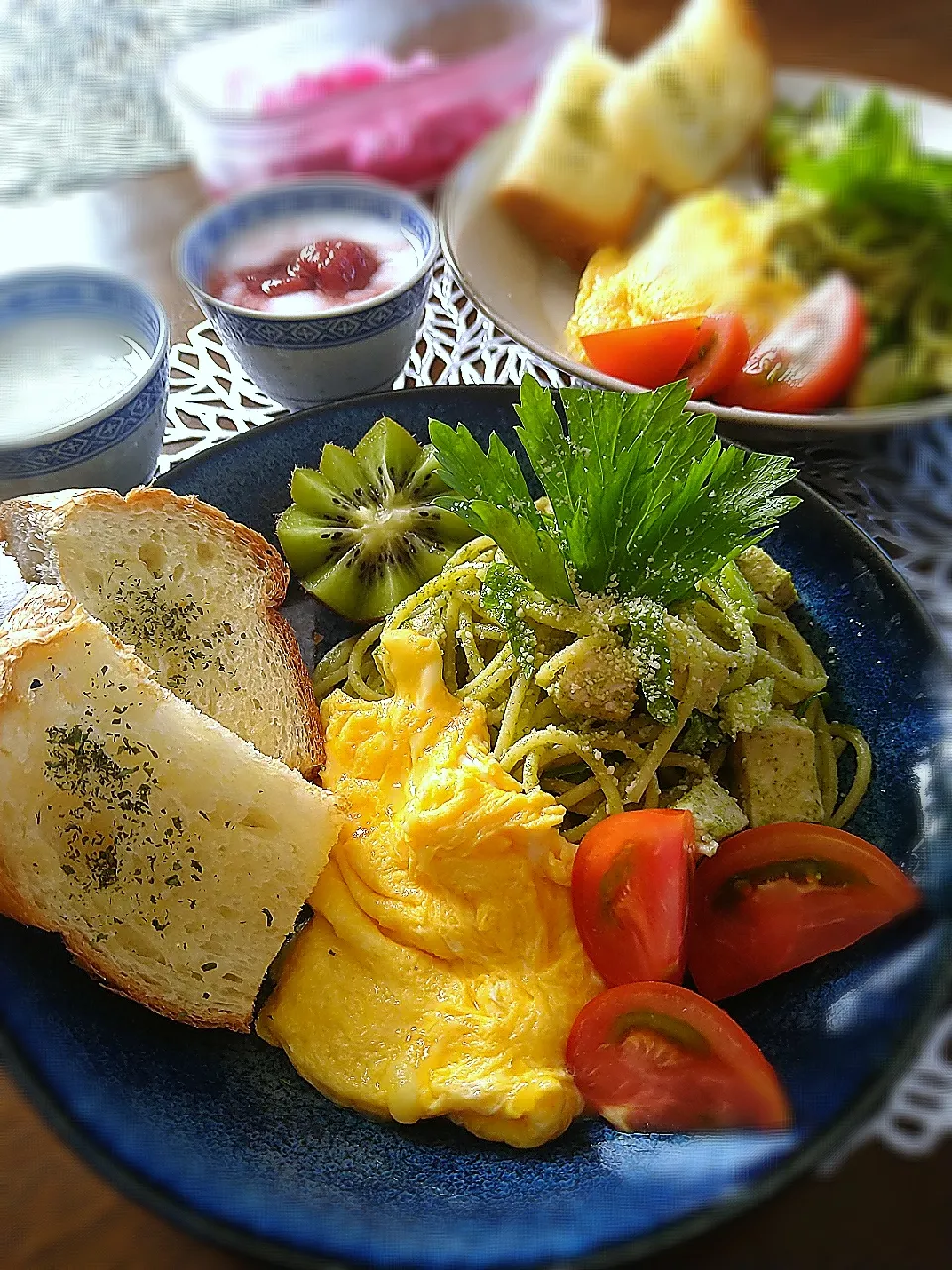 セロリコで朝ごはん🌅！|まめころさん