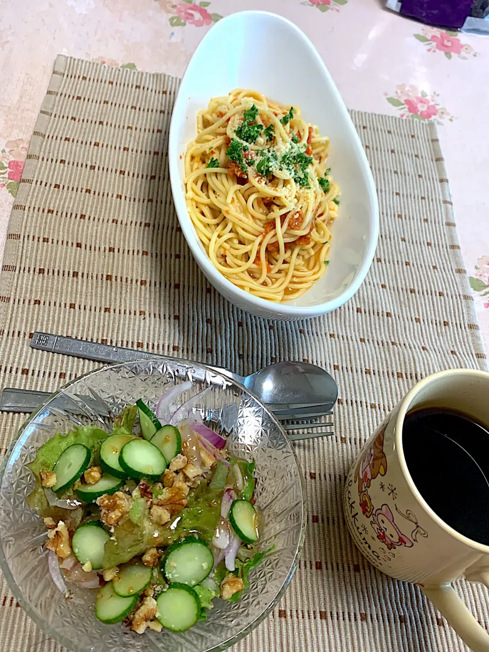 Snapdishの料理写真:今日のランチ　シーフードパスタ|小林順子Ayumu1988さん