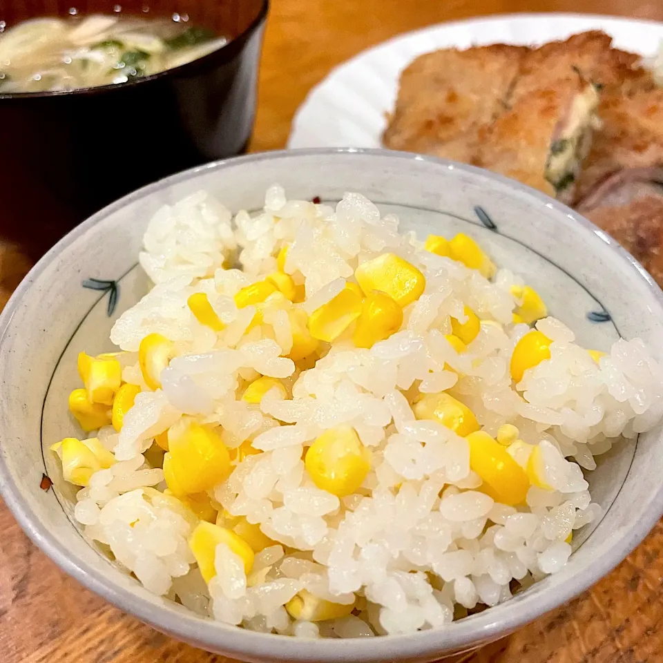 とうもろこしご飯🌽|だまさん