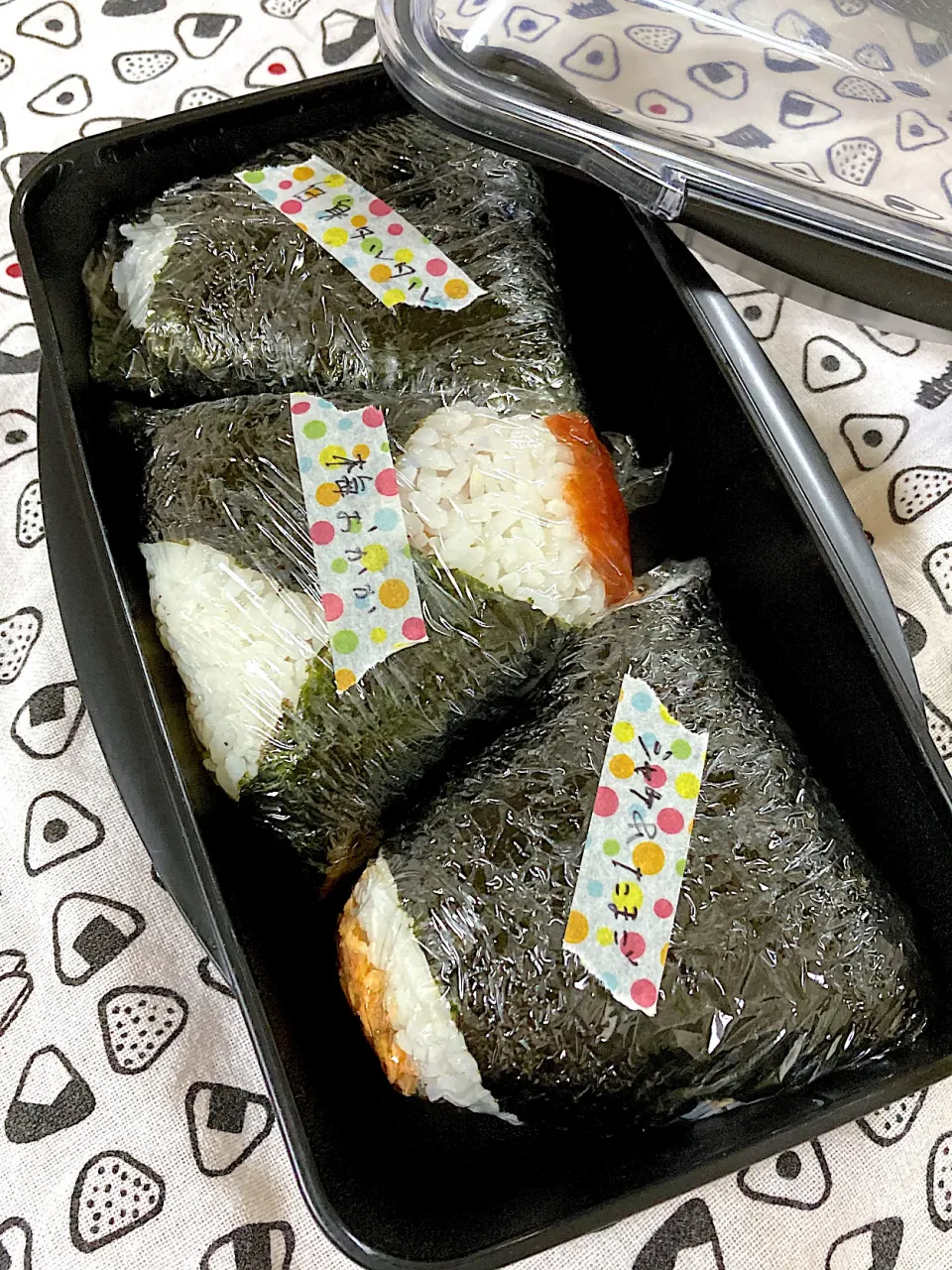 おにぎり弁当|SaDaさん