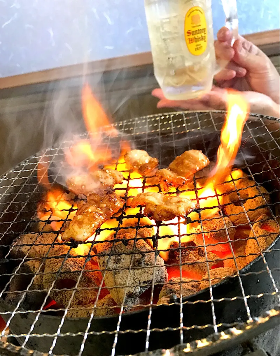 ファイヤ〜🔥カルビ・ロース・ハラミ➰🥂😋|ナムナムさん