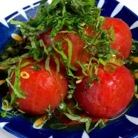 丸ごとトマトの麺つゆ漬け