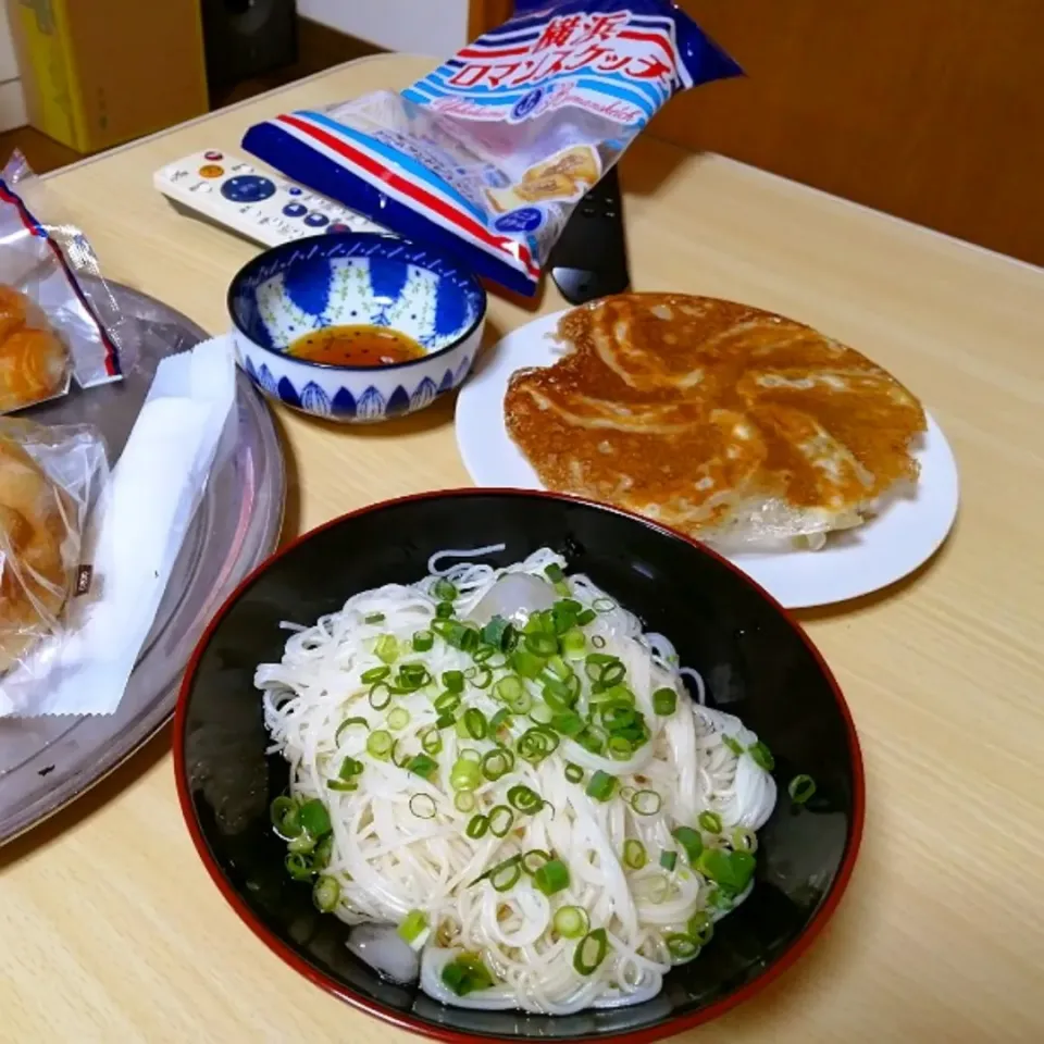 そうめんと餃子。|ariyo4200さん