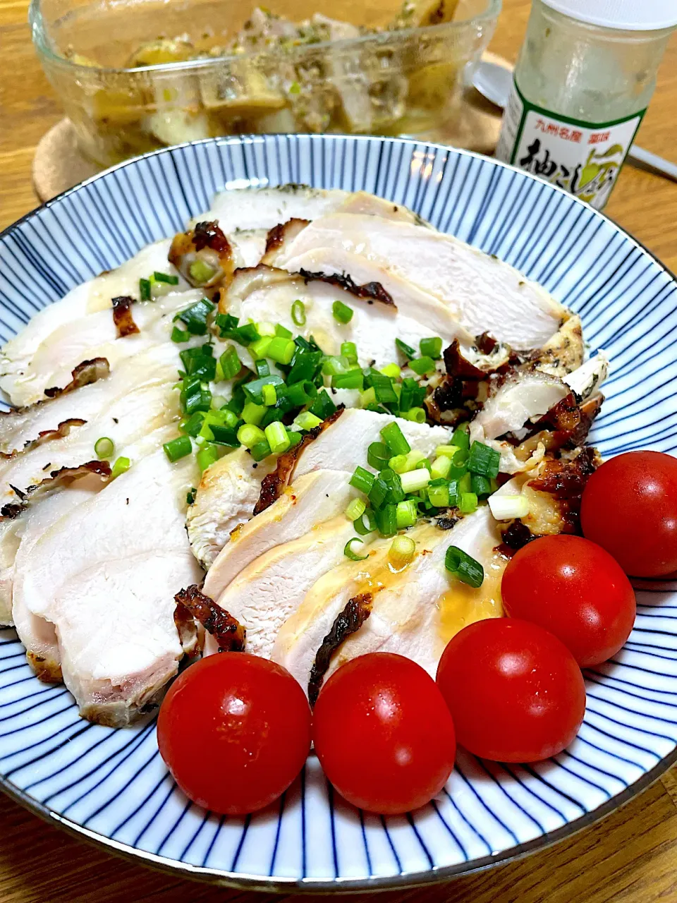 Snapdishの料理写真:morimi32さんの料理 醤油麹と塩麹のバジルローストチキン|morimi32さん