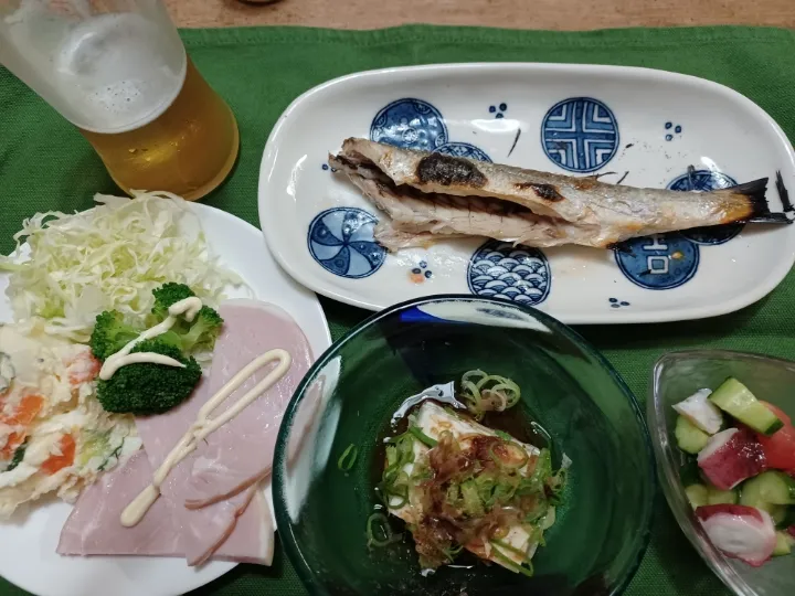 Snapdishの料理写真:蒸し暑い日のひんやり夕食|ぱいんてーるさん