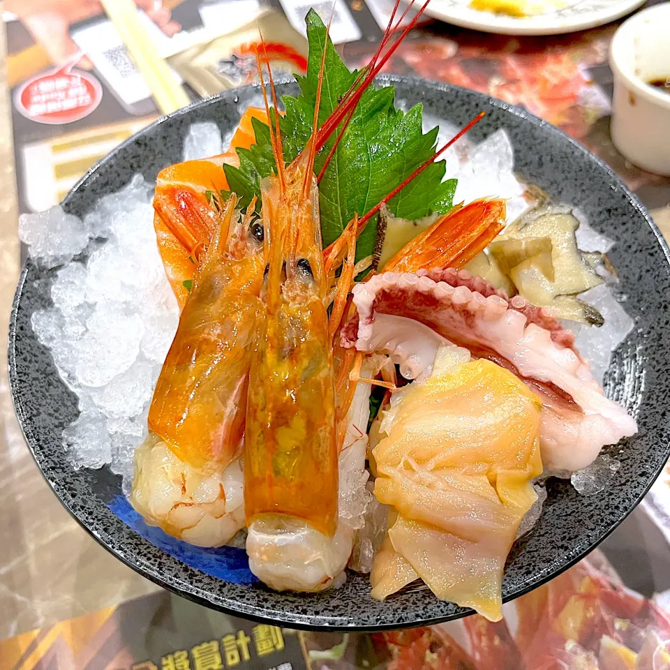 Assorted sashimi|skyblueさん