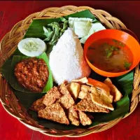 tempe goreng & sambel terasi|ida armeliaさん