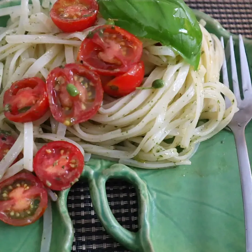 お米のパスタで冷製パスタ🍅|sakura.anninさん