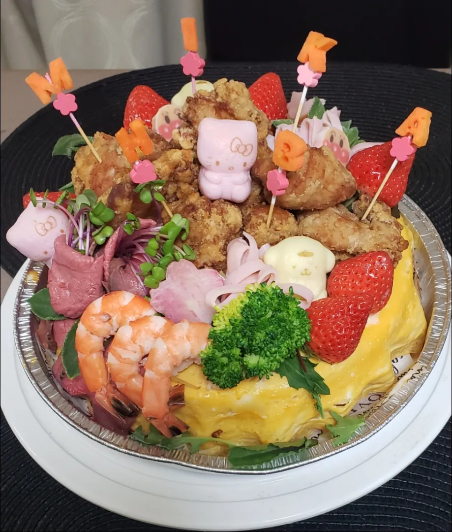 Snapdishの料理写真:デコケーキ🎂😋🍴💕|Rikaさん