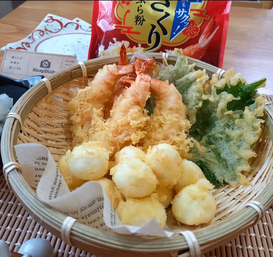 Snapdishの料理写真:華さくり天ぷら粉で😊
うずらの卵フライ|ナオミさん