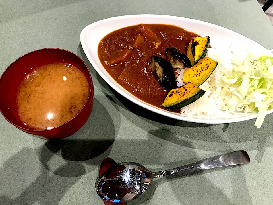 Snapdishの料理写真:夏野菜カレー|T.T.さん