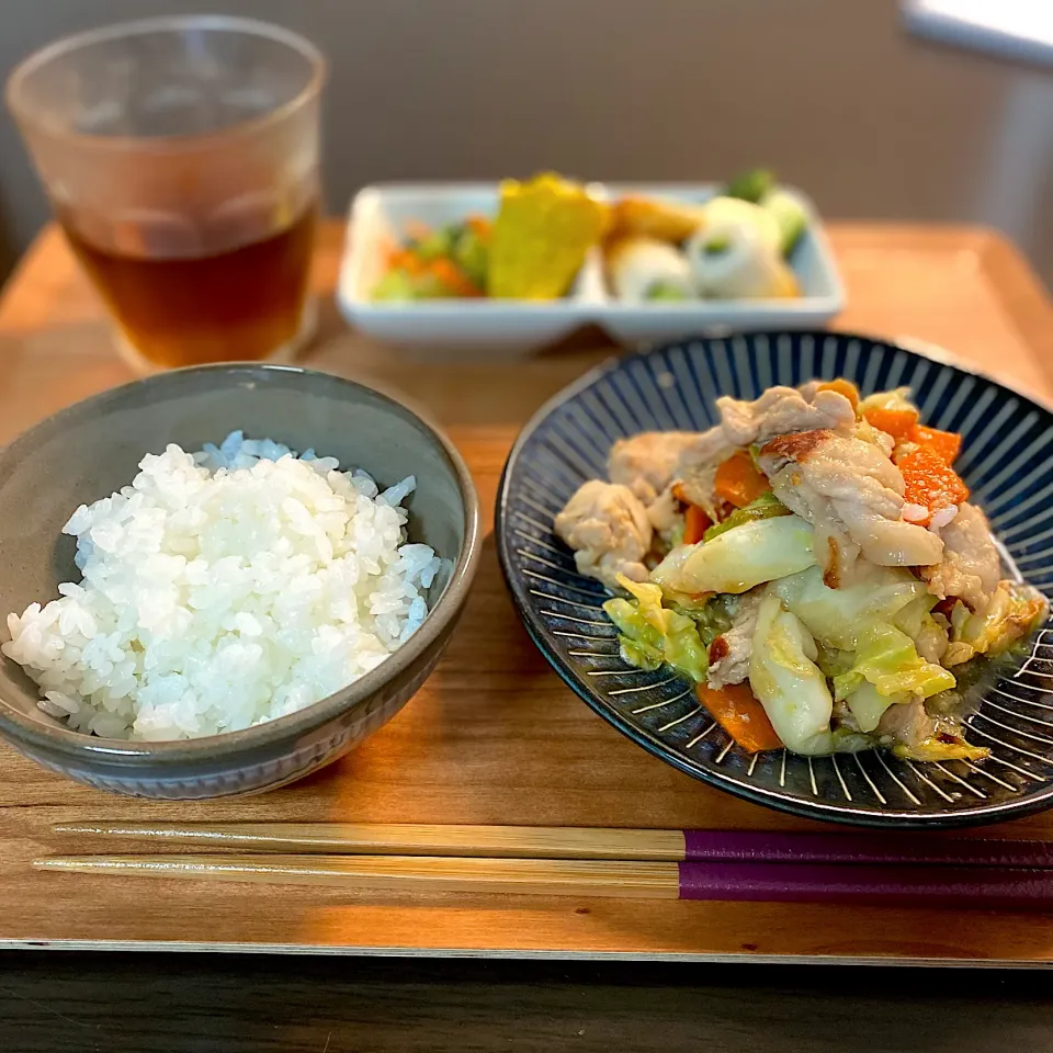 豚こまとキャベツの味噌炒め|ちぐあささん