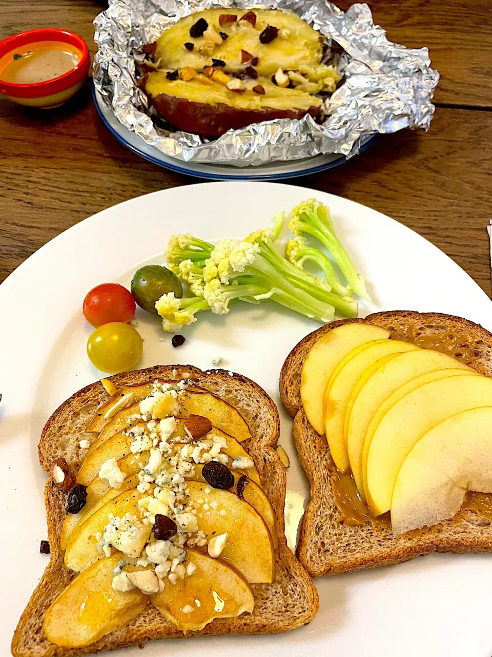 りんごトースト🍞🍎、オーブン焼き芋|Masamiさん