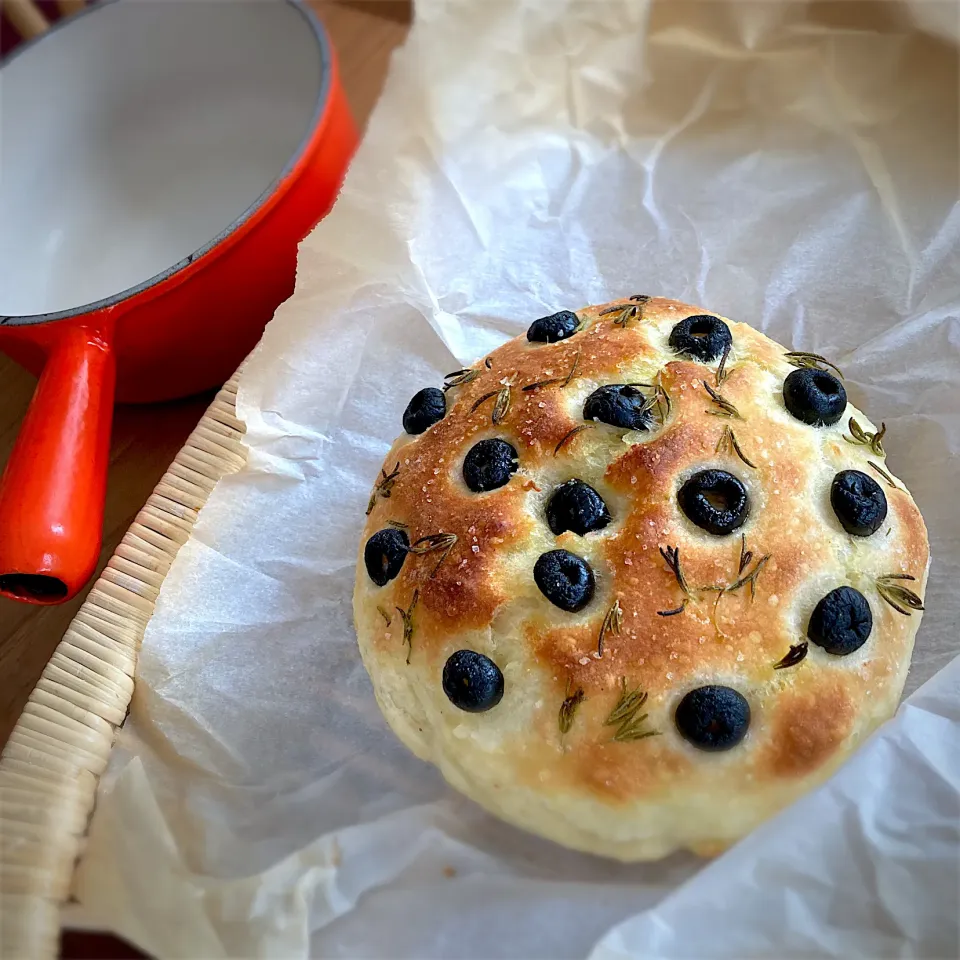 ももさんの料理 オリーブとローズマリーのフォカッチャ|ももさん