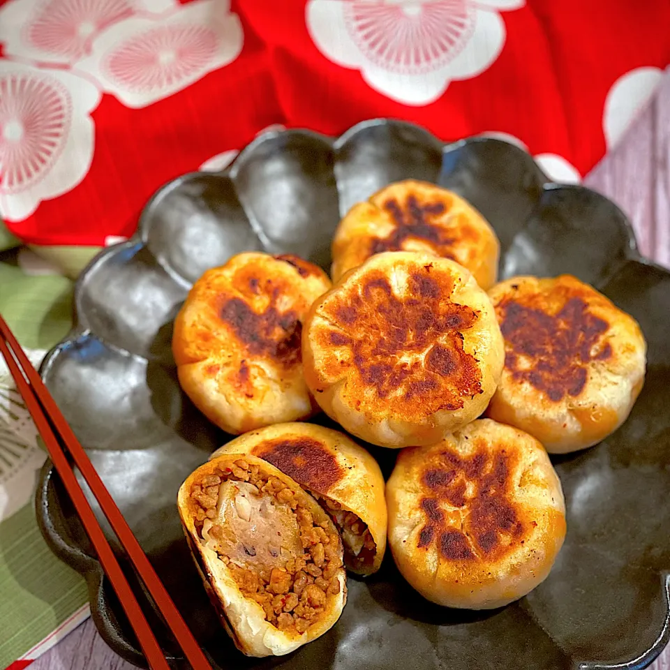 夏の食卓応援✨五目シュウマイと肉味噌のおやき🥰|AXさん