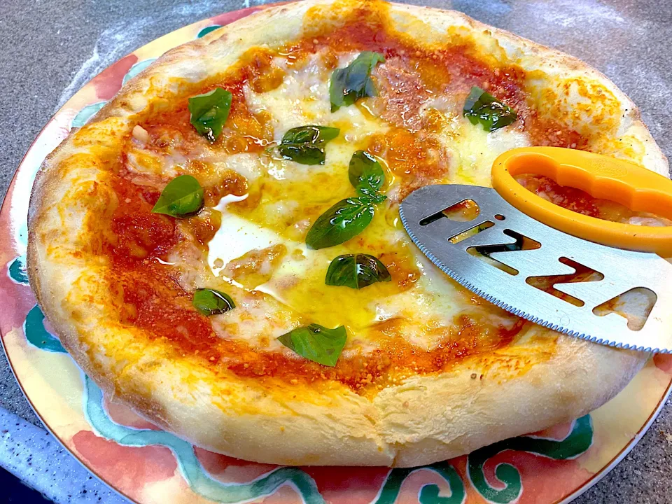 Snapdishの料理写真:Pizza Margherita|Ronaさん