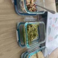 Snapdishの料理写真:Chicken salad, pita bread and guacamole.|Allieさん