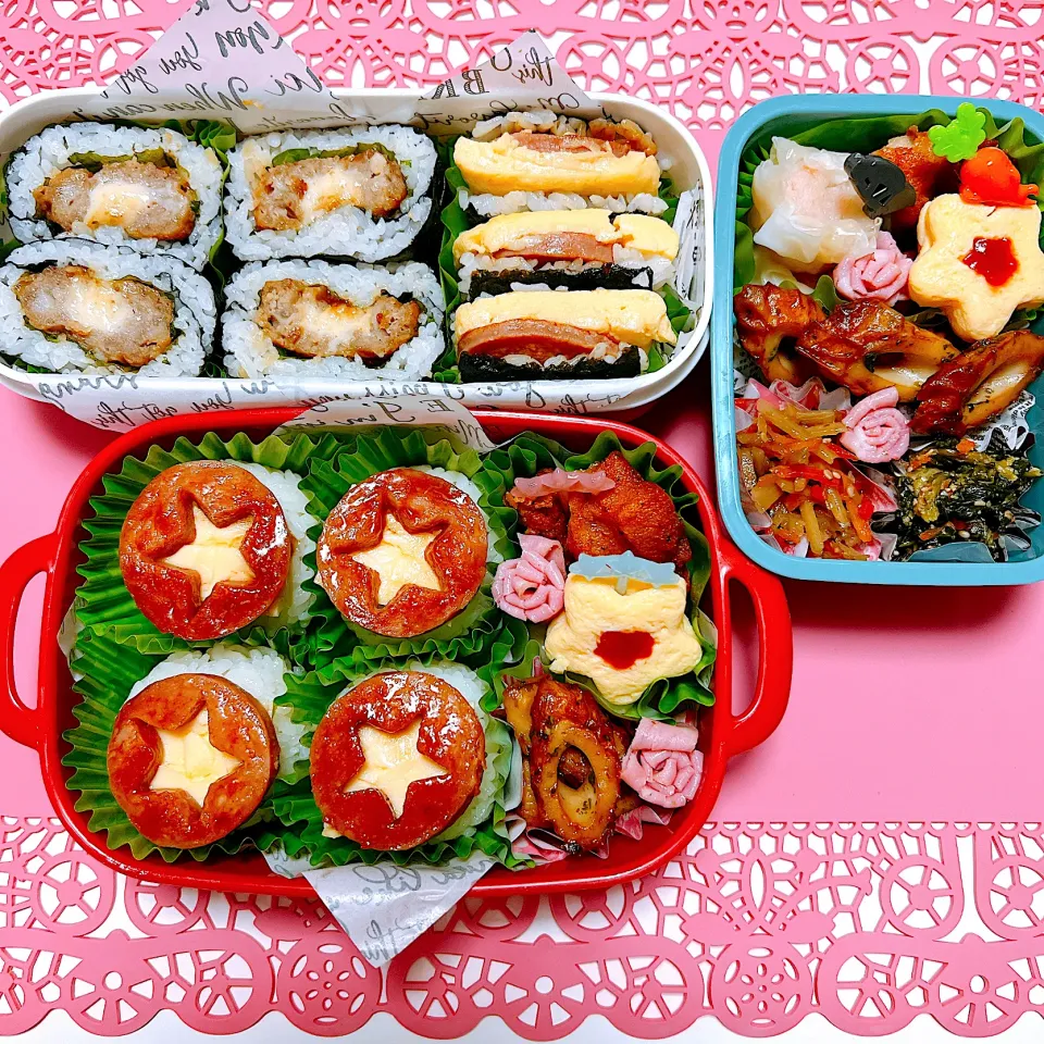 Snapdishの料理写真:まん丸おにぎりお弁当🍱|miyurumoさん