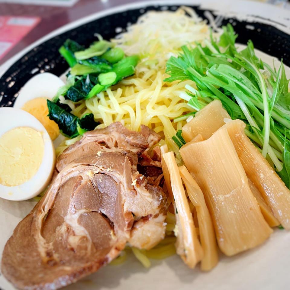 ゴルフ飯　ざるラーメン