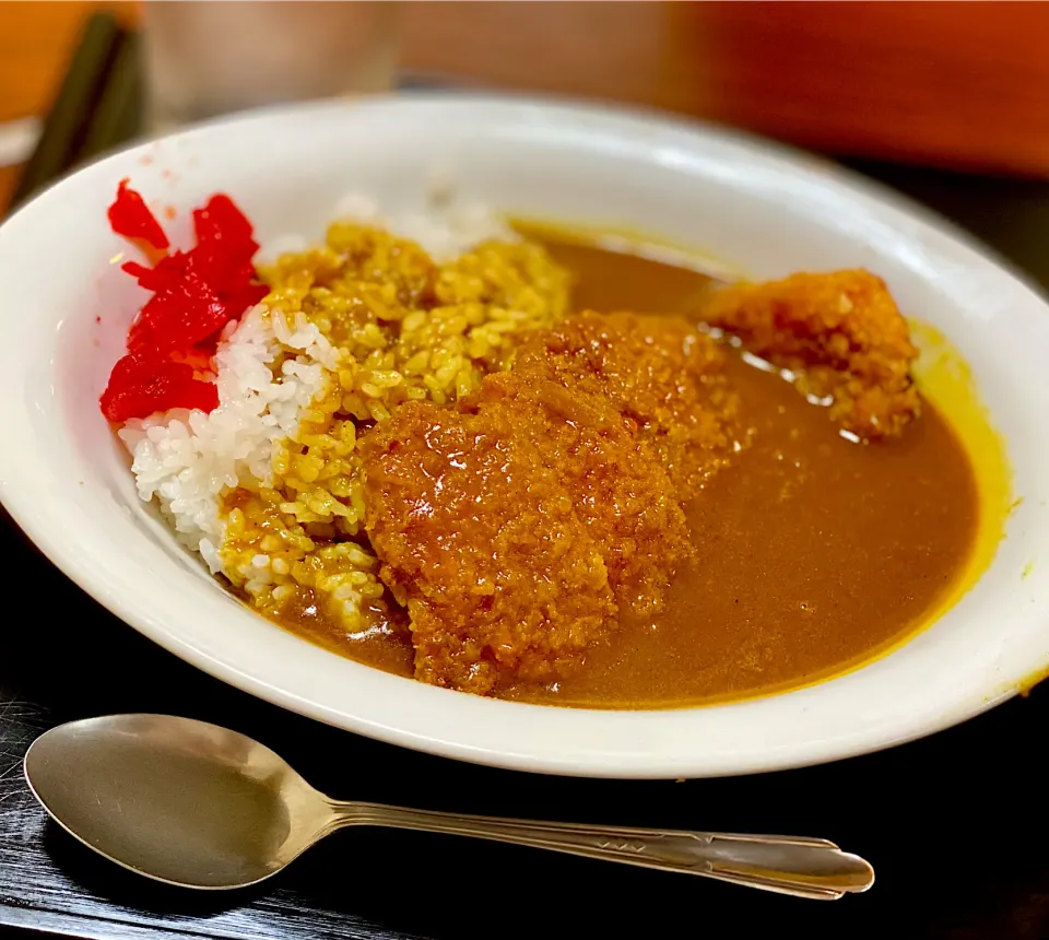 金曜日はカレーの日🍛|にゃあ（芸名）さん