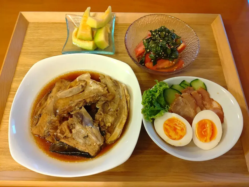 ☆ブリのあら煮
☆焼豚＆味付け卵
☆トマトサラダ
☆プリンスメロン|chikakoさん