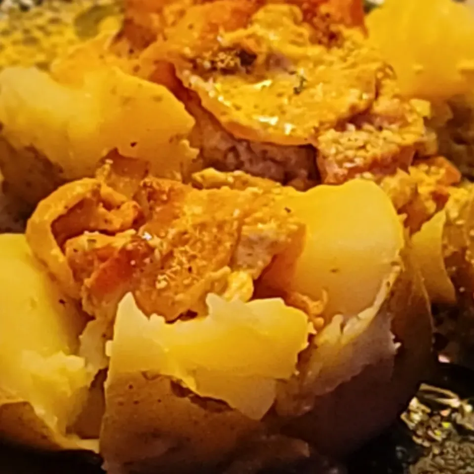 my bake potato with  baconand, mushrooms & cheese sauce|Carolyn Sincere Marshallさん