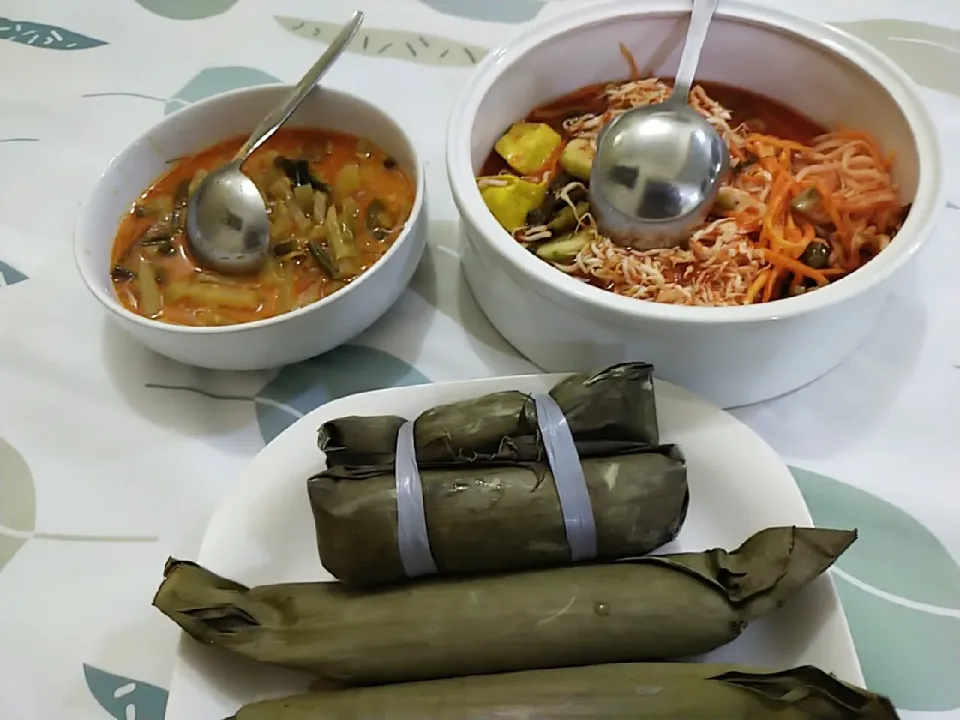 sayur godog  & asinan betawi|Yusuf Abbasさん