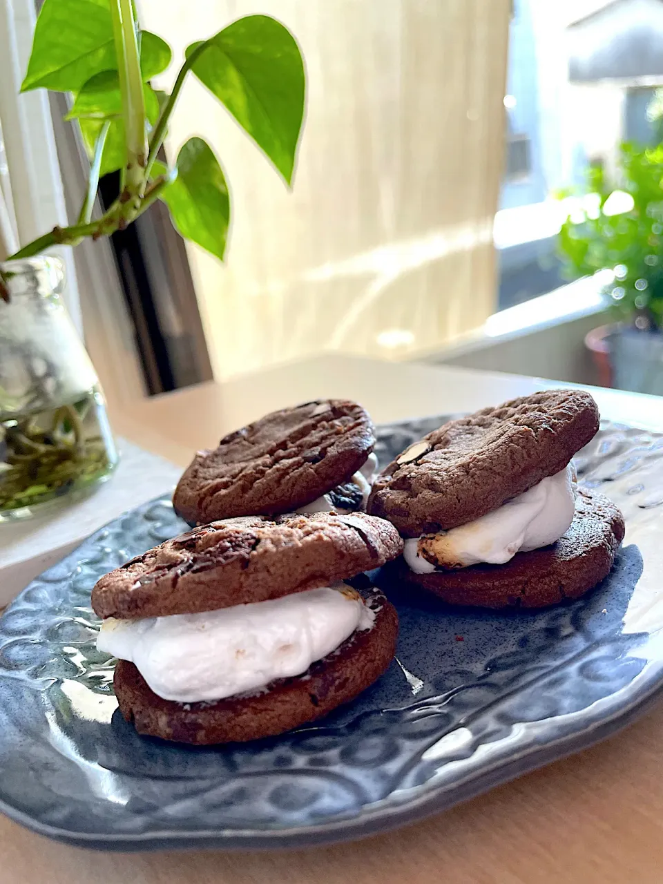 焼きマシュマロのクッキーサンド🍪|だまさん